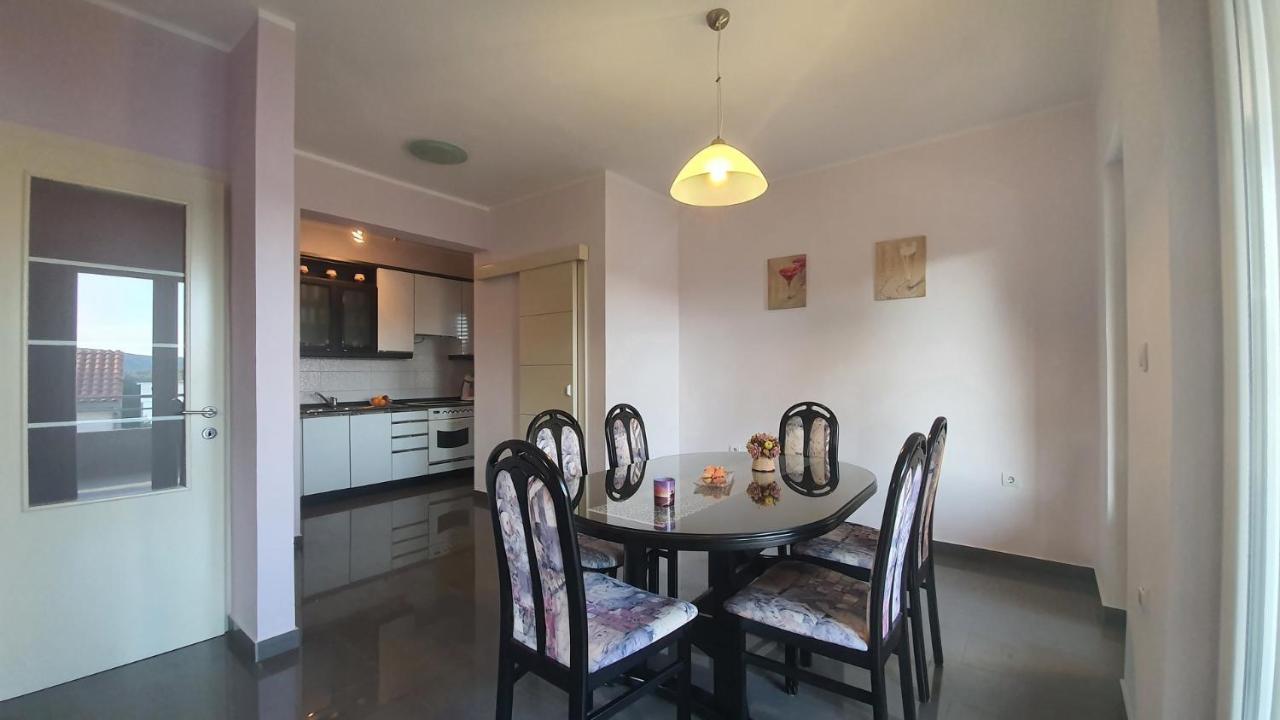 Apartmani Anita Zaboric Bagian luar foto