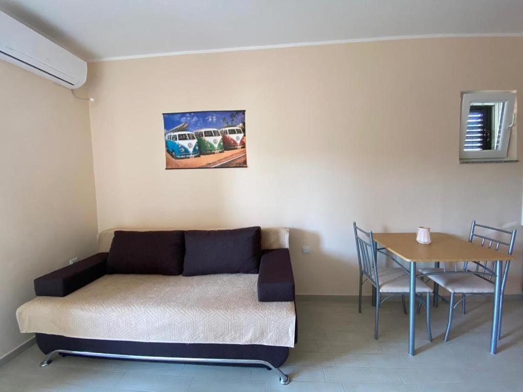 Apartmani Anita Zaboric Bagian luar foto