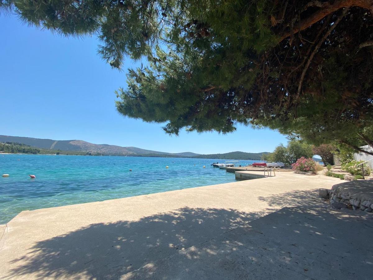 Apartmani Anita Zaboric Bagian luar foto