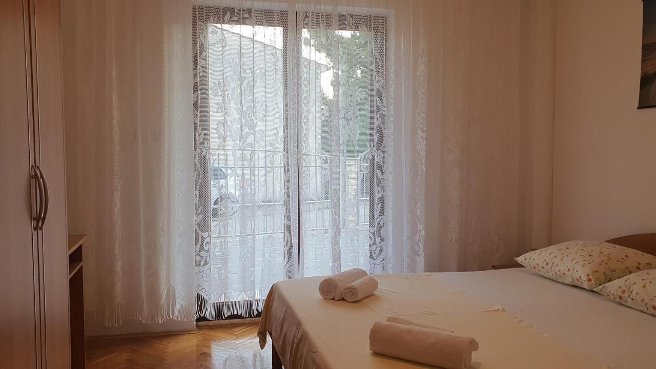 Apartmani Anita Zaboric Bagian luar foto